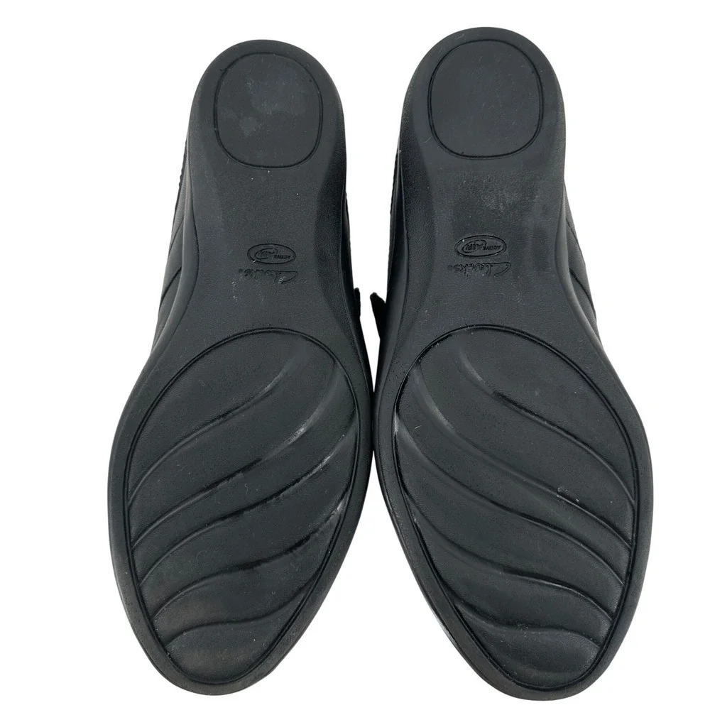 Clarks Women's Black Leather Hook and‎ Loop Strap Loafers 84972 Size 8.5N Casual